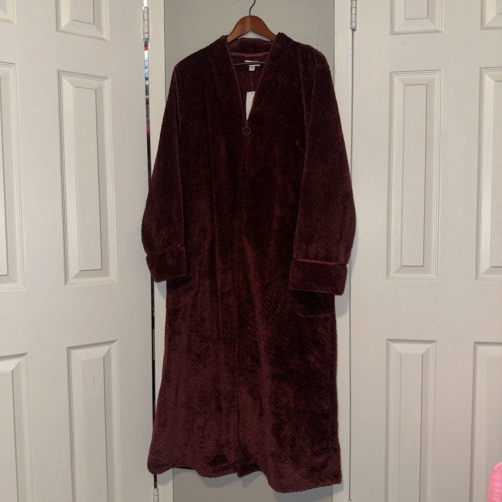 Charter Club Intimates Women's Burgundy Fleece Zip Robe XXL Collared Long Sleeve